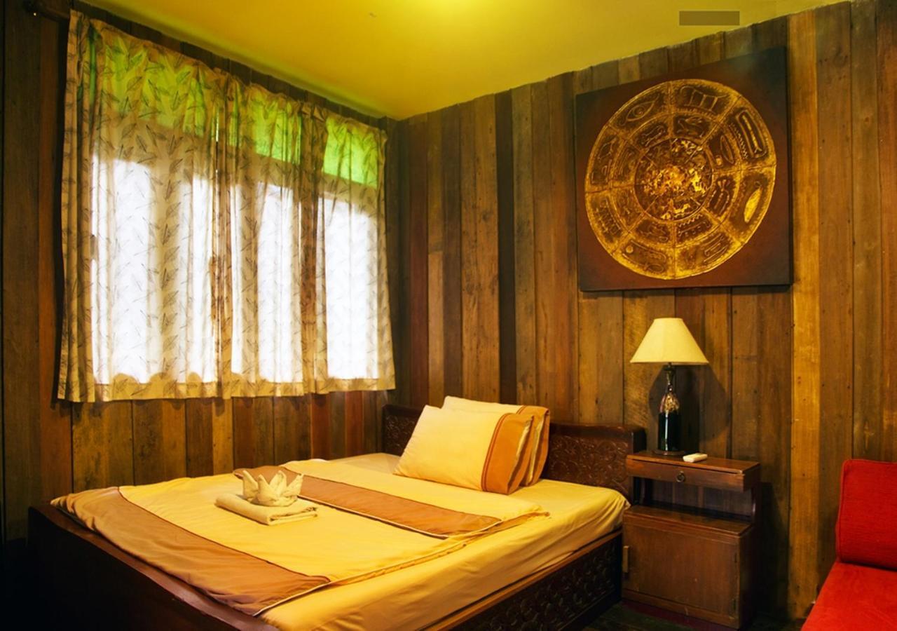 Bed and Breakfast Tanita House Чиангмай Экстерьер фото