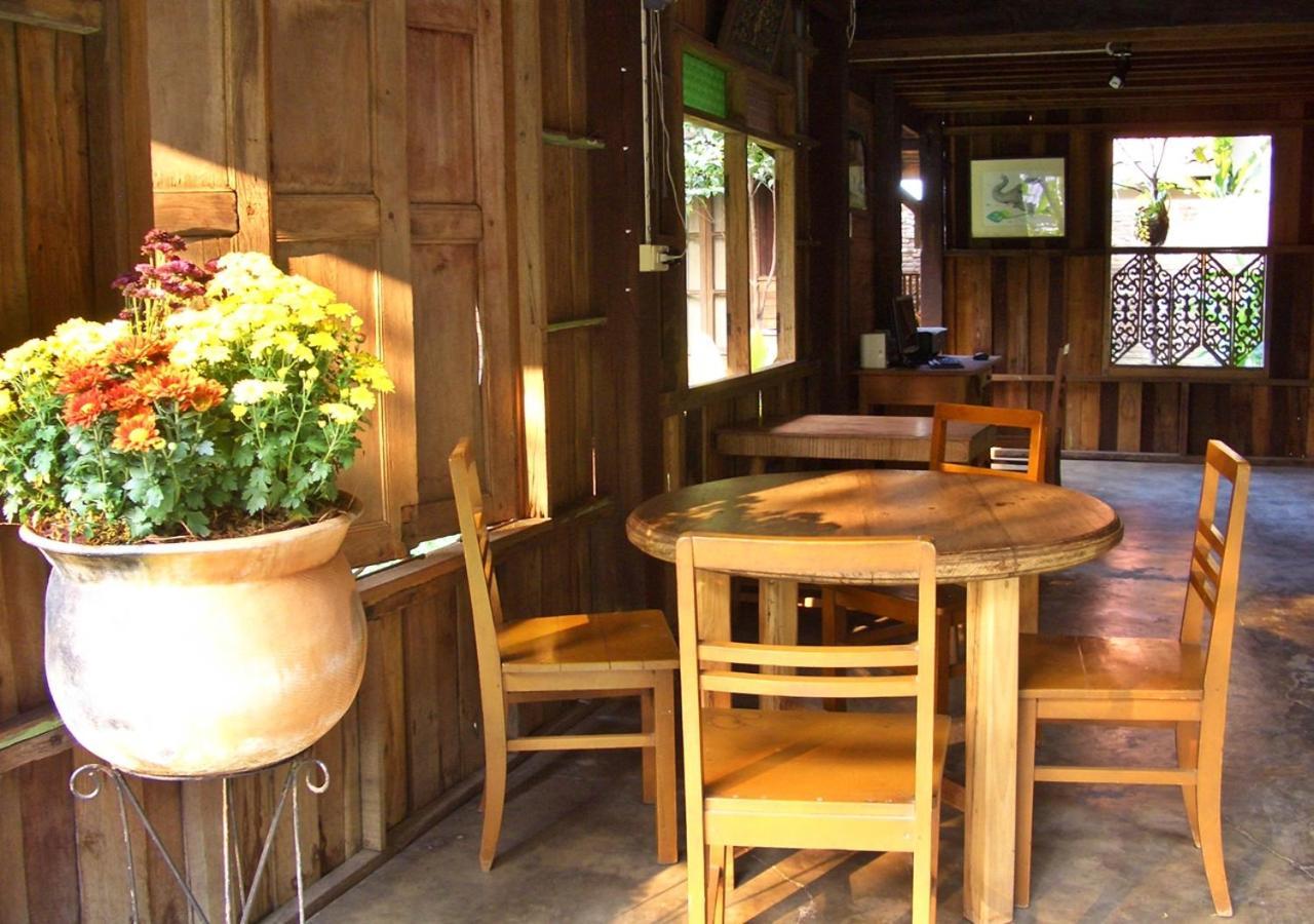 Bed and Breakfast Tanita House Чиангмай Экстерьер фото