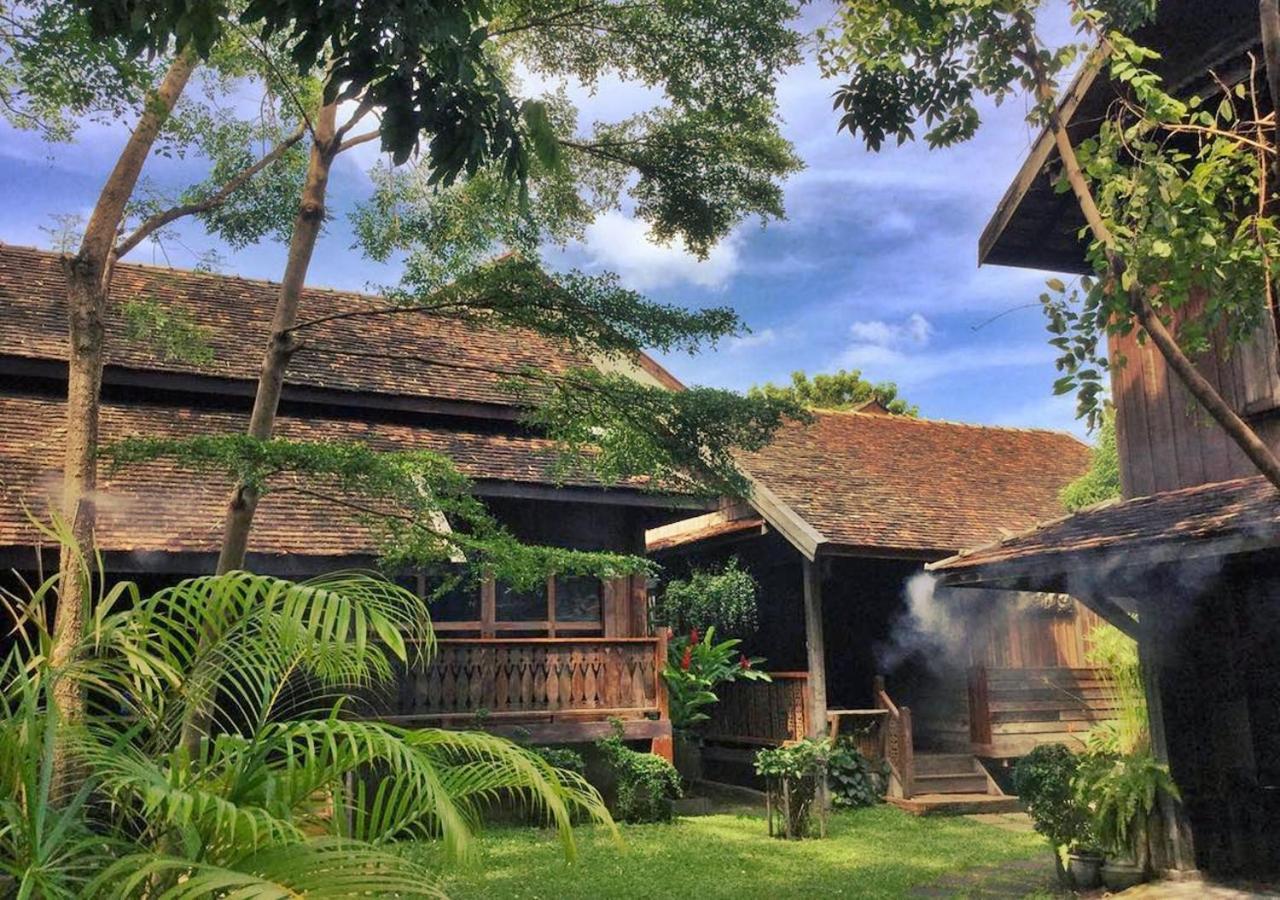 Bed and Breakfast Tanita House Чиангмай Экстерьер фото